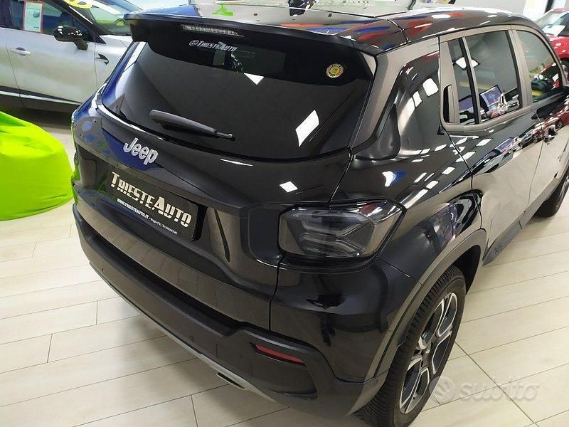 Usata Jeep Avenger 101 CV (74 kW) 2023 Nero SUV