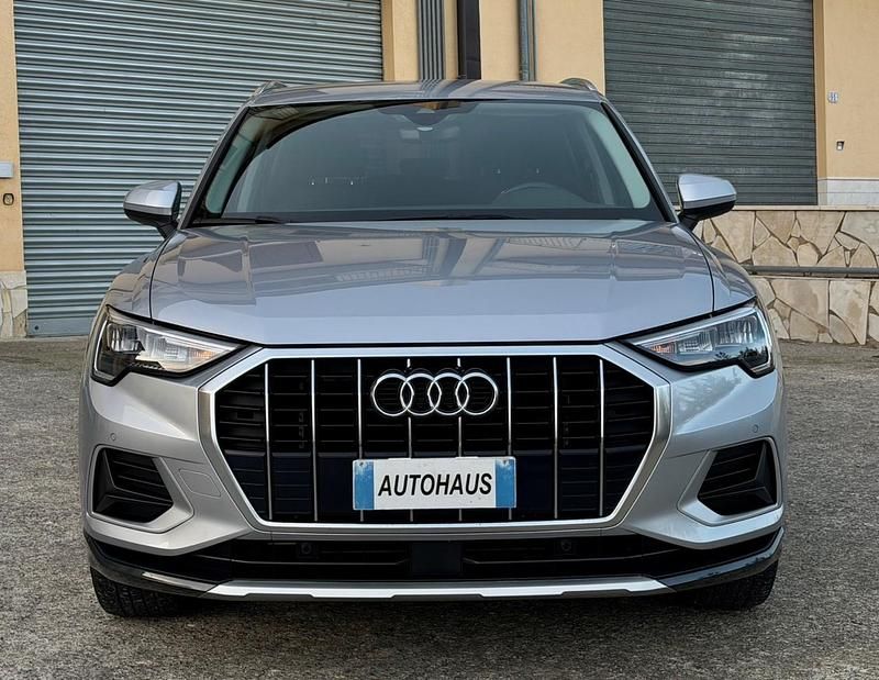 Usata Audi Q3 Advanced 150 CV (110 kW) 2020 Argento SUV