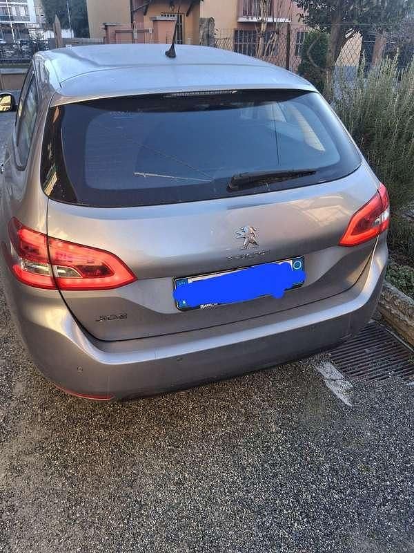 Usata Peugeot 308 SW Style 131 CV (96 kW) 2018 Station wagon