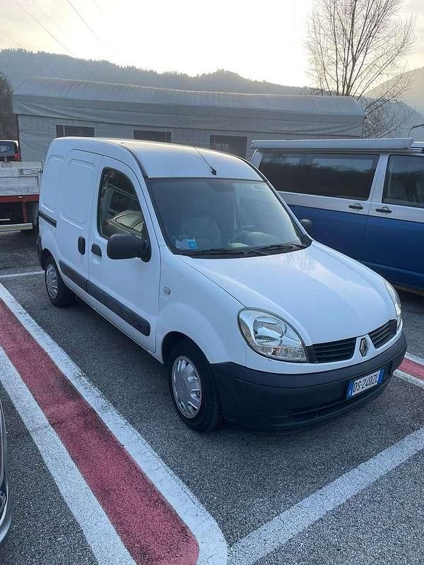 Usata Renault Kangoo 64 CV (47 kW) 2007 Other Monovolume