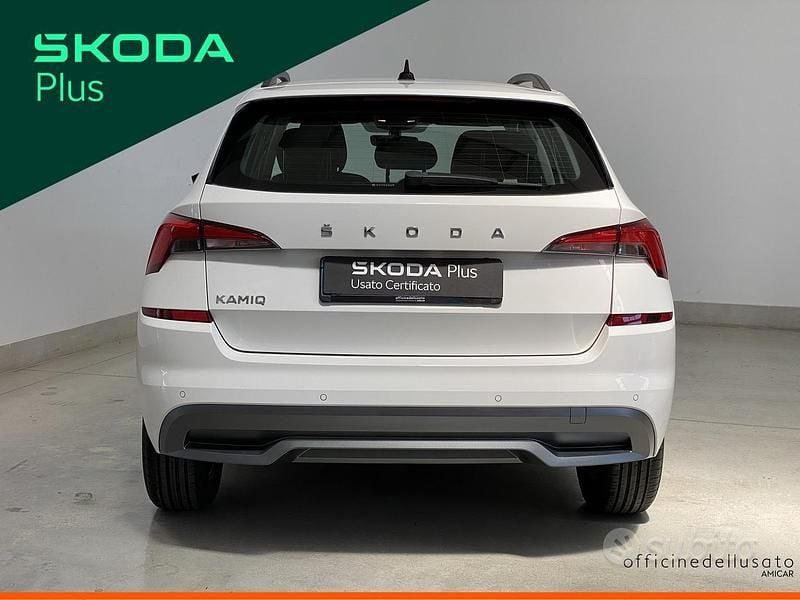 Usata Skoda Kamiq Ambition 110 CV (80 kW) 2022 Bianco SUV