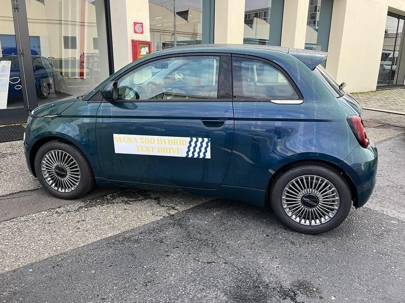 Nuova Fiat 500 65 CV (47 kW) 2025 Blu Berlina