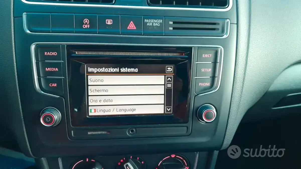 Usata VW Polo Trendline 75 CV (55 kW) 2015 Grigio Berlina