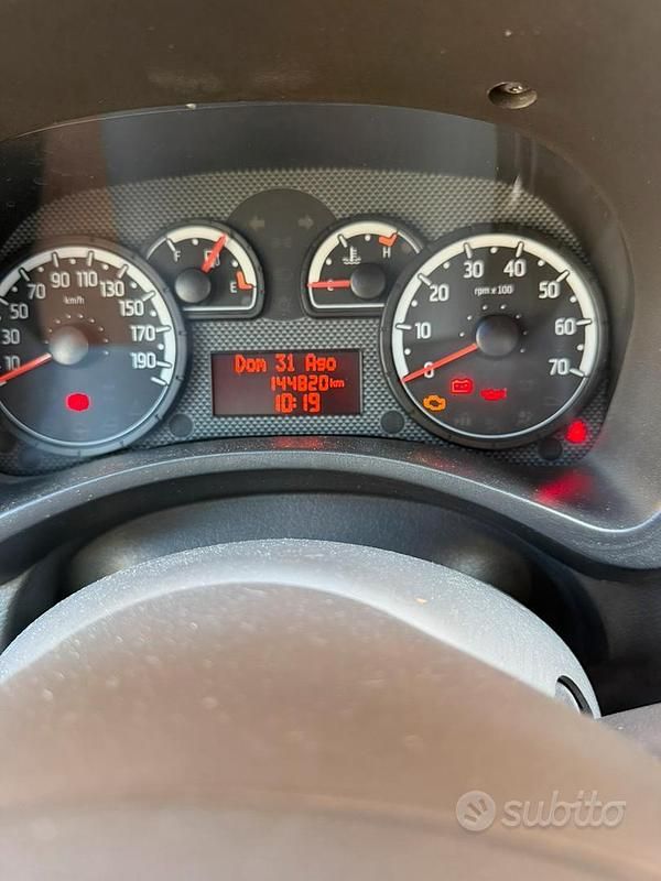 Usata Fiat Panda 77 CV (56 kW) 2009 Utilitaria