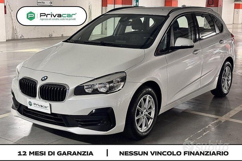Bianco Usata 2018 BMW 216 Active Tourer Comfort Edition Monovolume | 13.000 € (Buon prezzo) - Immagine 1/4
