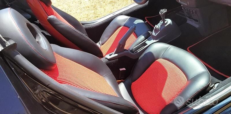 Usata Smart Roadster 82 CV (60 kW) 2004 Rosso Cabrio