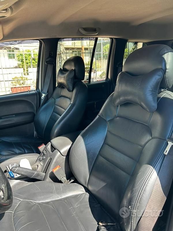 Usata Jeep Cherokee 2002 Grigio SUV