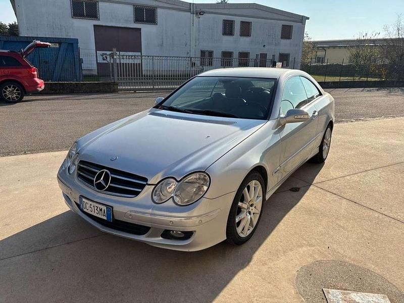 Argento Usata 2006 Mercedes CLK200 Avantgarde Coupé | 4200 € (Super prezzo) - Immagine 1/4