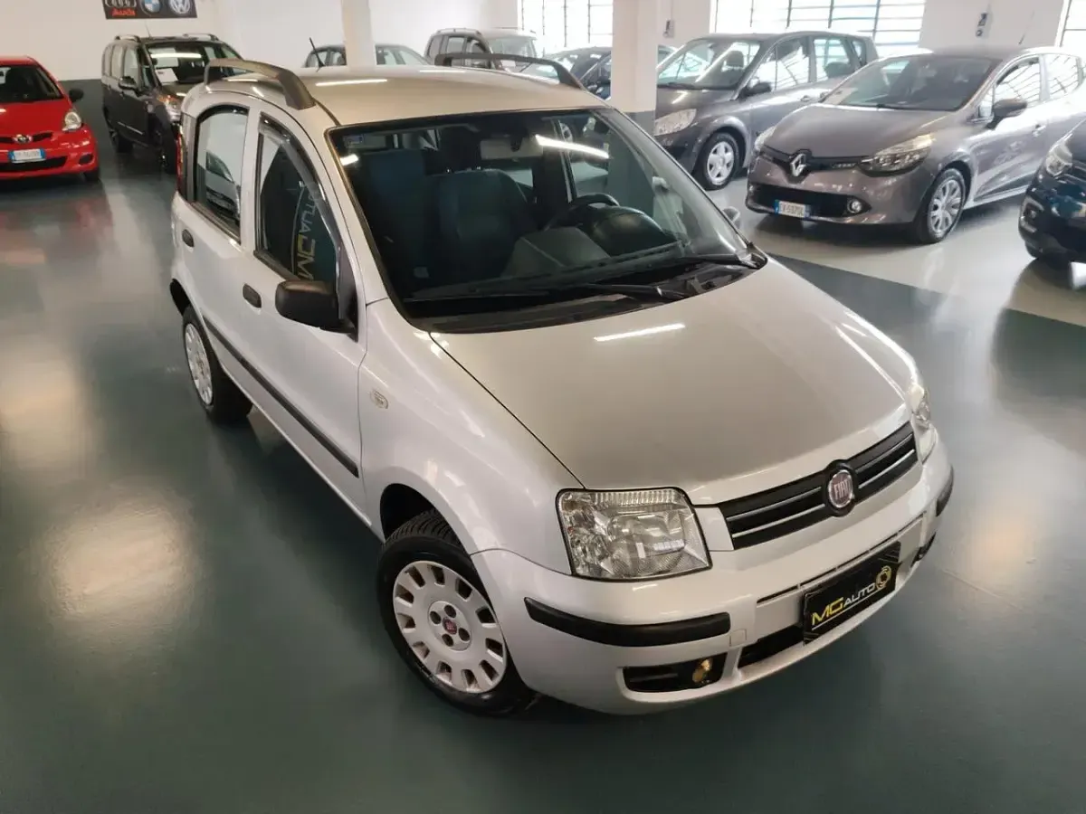 Usata Fiat Panda Dynamic 60 CV (44 kW) 2009 Argento Utilitaria