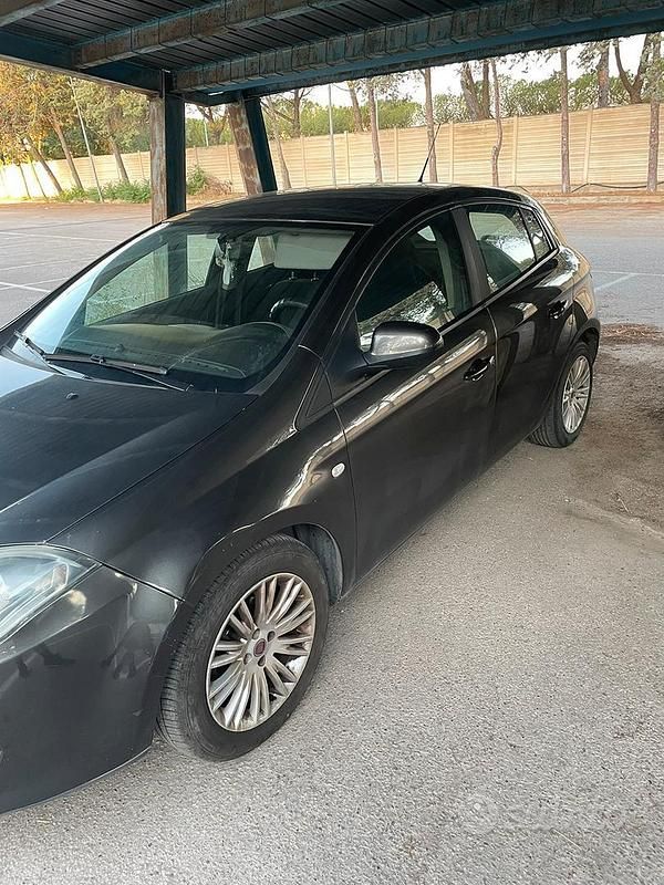 Usata Fiat Bravo Emotion 90 CV (66 kW) 2010 Utilitaria