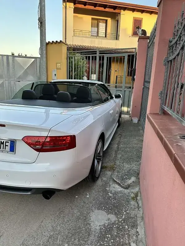 Usata Audi A5 Cabriolet S-Line 211 CV (155 kW) 2009 Bianco Cabrio
