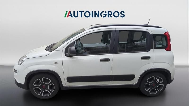 Usata Fiat Panda City Life 70 CV (51 kW) 2021 Bianco Utilitaria