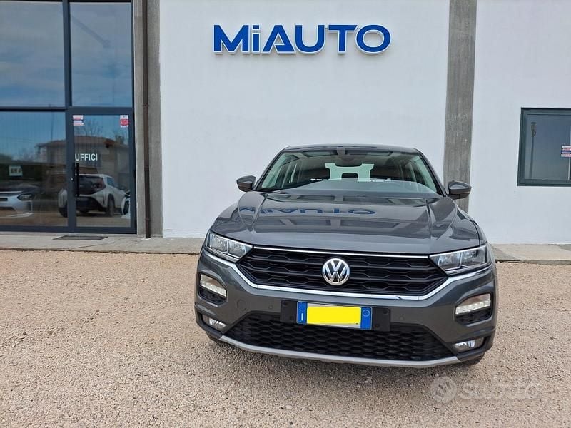 Usata VW T-Roc Advance 116 CV (85 kW) 2019 Grigio SUV