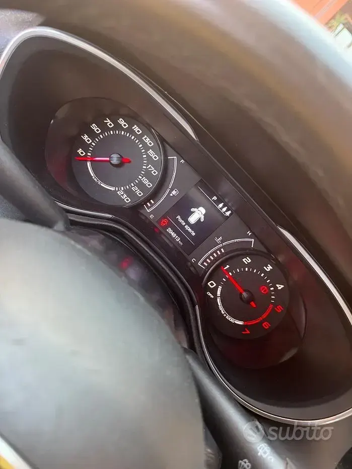 Usata Fiat Tipo 95 CV (69 kW) 2018 Grigio Berlina
