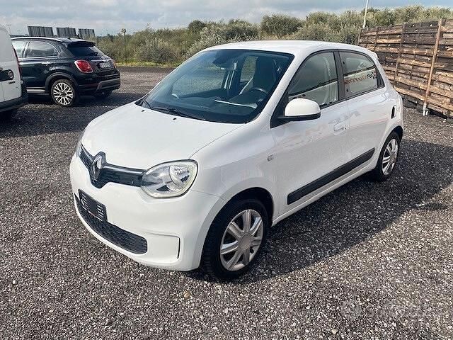 Usado Renault Twingo Intens 65 CV (47 kW) 2021 Blanco Utilitario