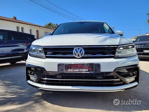 Usata VW Tiguan R-line 150 CV (110 kW) 2019 Bianco SUV