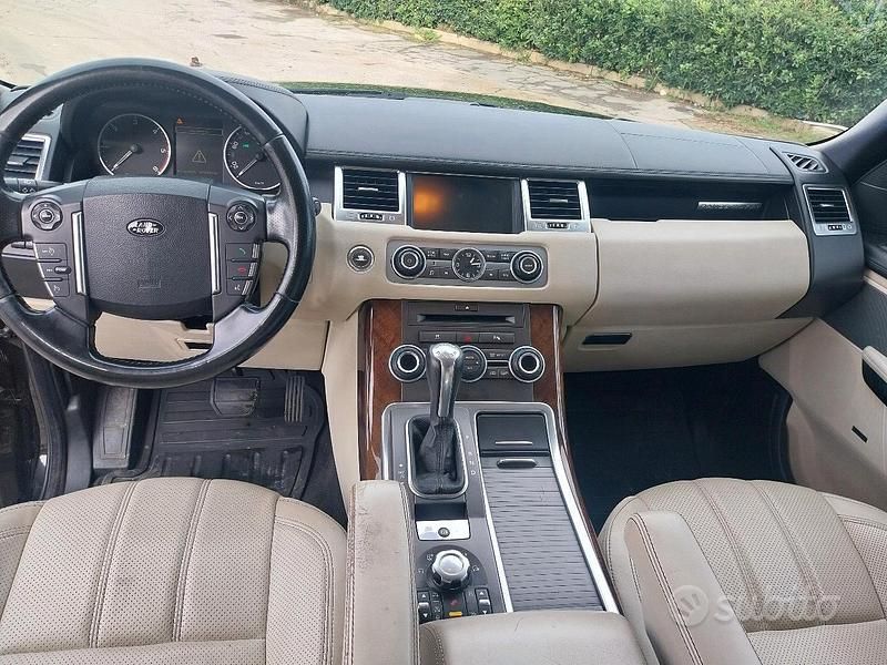 Usata Land Rover Range Rover 249 CV (183 kW) 2010 Nero SUV