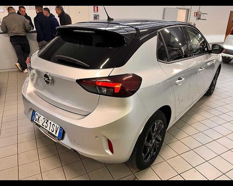 Usata Opel Corsa Edition 102 CV (75 kW) 2022 Grigio Utilitaria