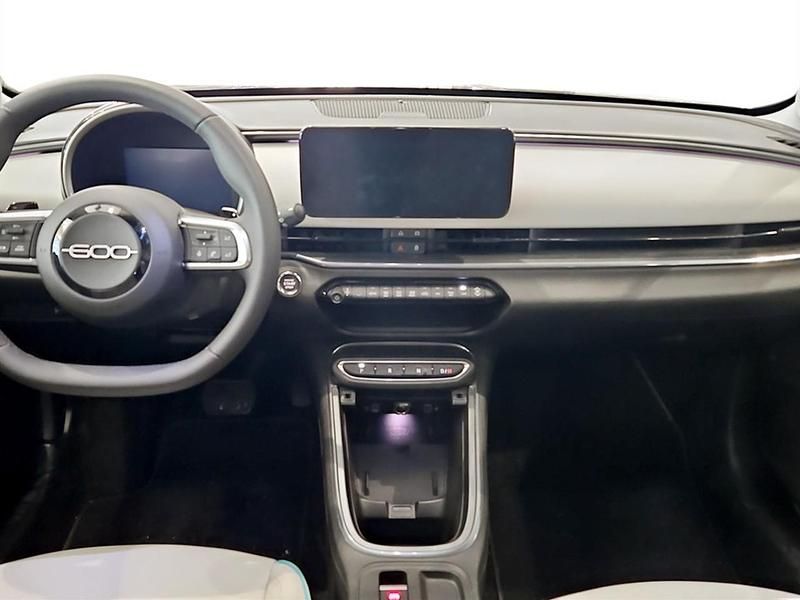 Usata Fiat 600 La Prima 110 CV (80 kW) 2025 Crema SUV