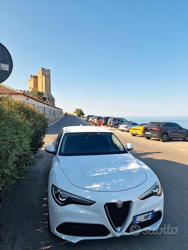 Usata Alfa Romeo Stelvio 160 CV (117 kW) 2018 Bianco SUV
