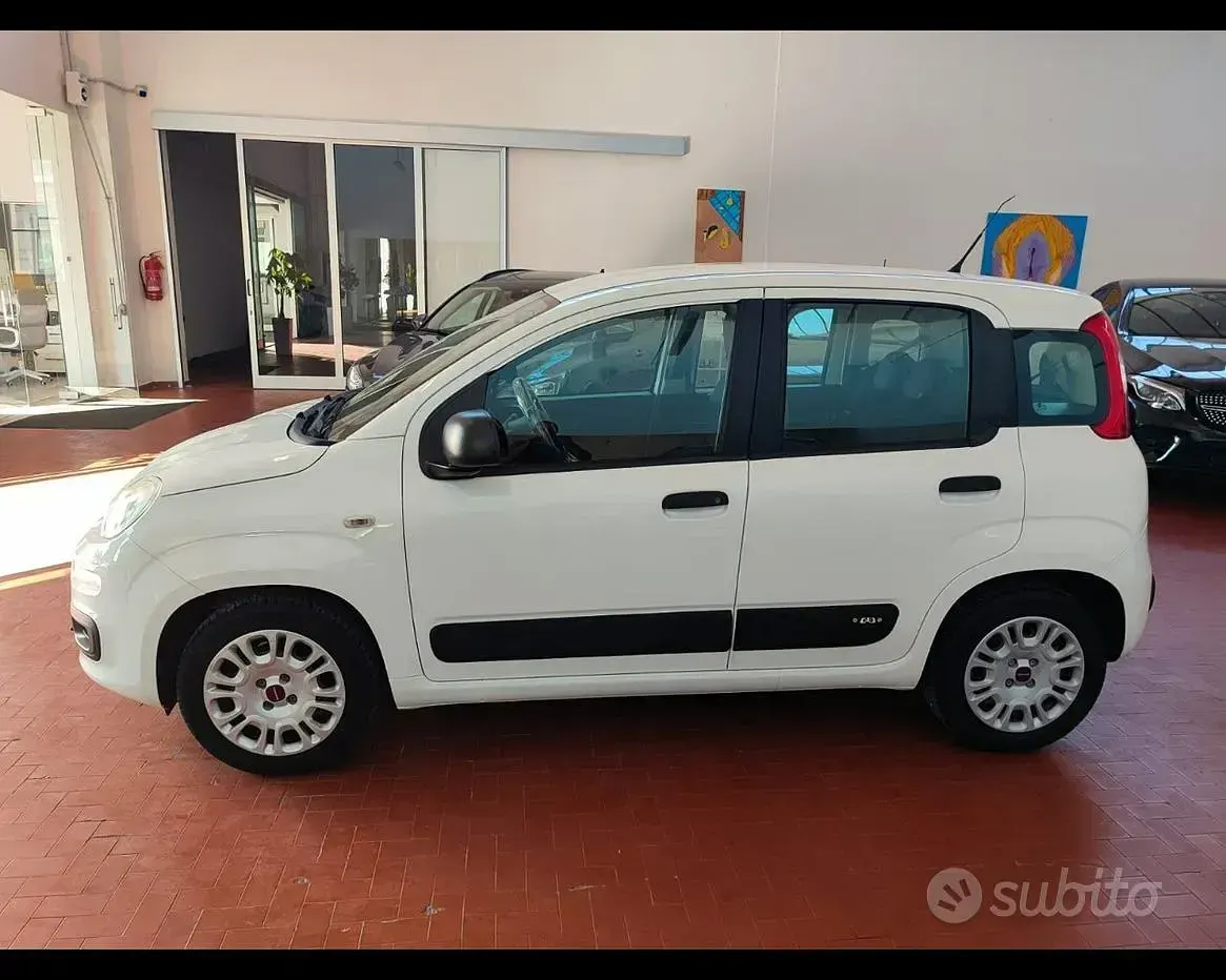 Usata Fiat Panda Easy 69 CV (50 kW) 2017 Bianco Utilitaria