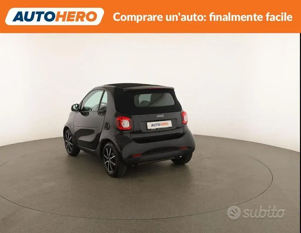 Usata Smart ForTwo Cabrio 90 CV (66 kW) 2018 Nero Cabrio