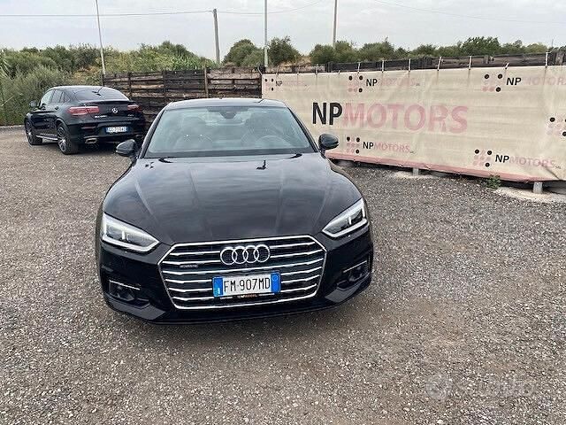 Usata Audi A5 Design 190 CV (139 kW) 2018 Nero Coupé