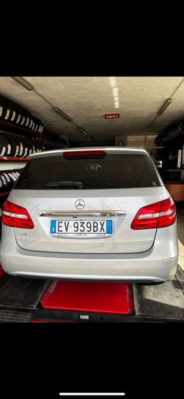 Usato 2014 Mercedes B180 1.5 Diesel 109 CV (14.350 €)