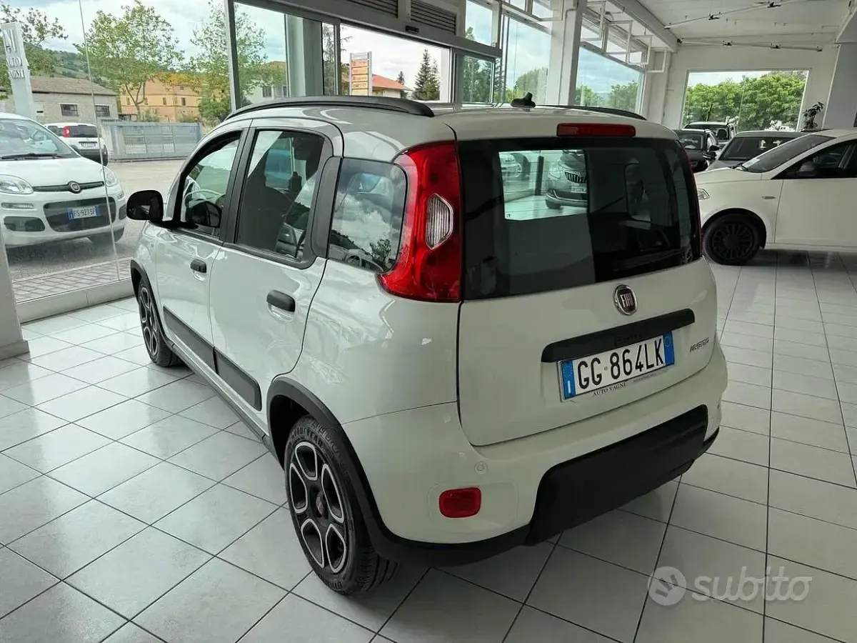 Usata Fiat Panda City Life 70 CV (51 kW) 2021 Bianco Utilitaria