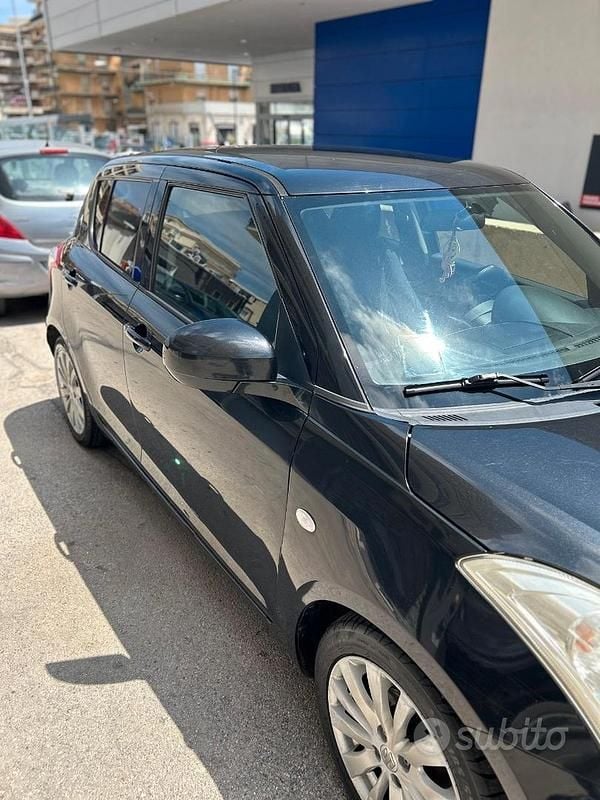 Usata Suzuki Swift 2014 Nero Utilitaria