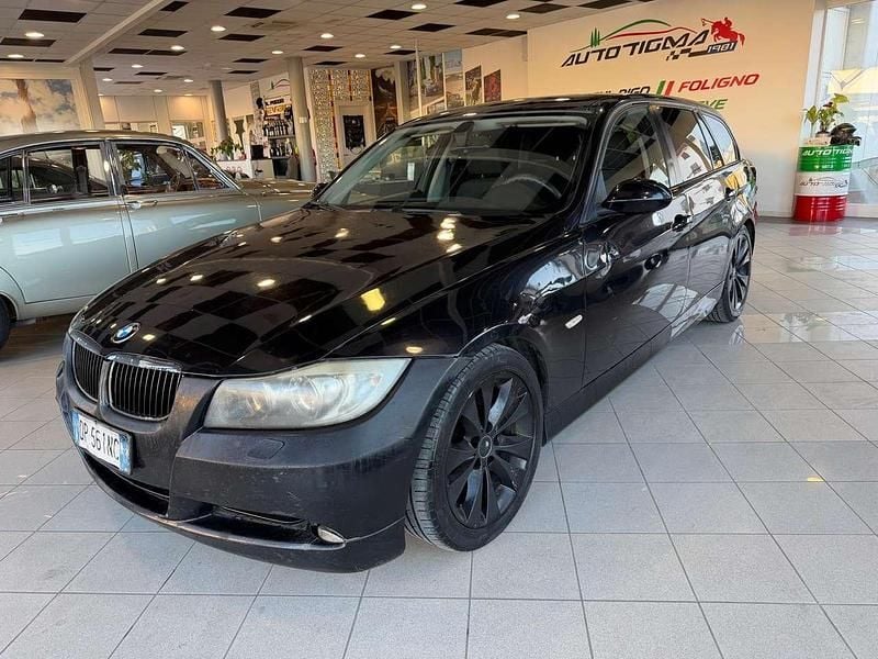 Usata BMW 320 177 CV (130 kW) 2008 Nero Station wagon