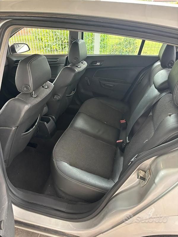 Usata Opel Astra 2004 Grigio Berlina