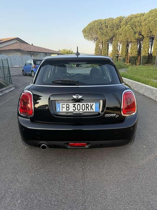 Usata Mini Cooper D Business 116 CV (85 kW) 2015 Utilitaria
