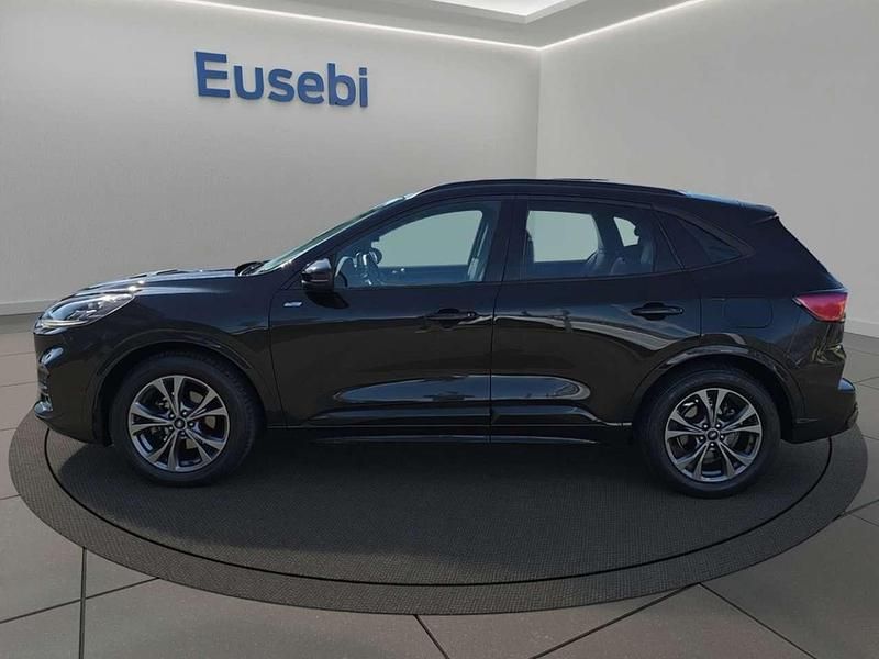 Usata Ford Kuga ST-Line X 90 CV (66 kW) 2023 Agate black SUV