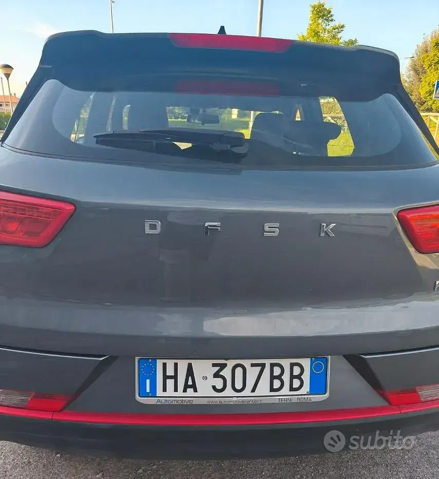 Usata DFSK Glory 500 106 CV (77 kW) 2025 Grigio Station wagon