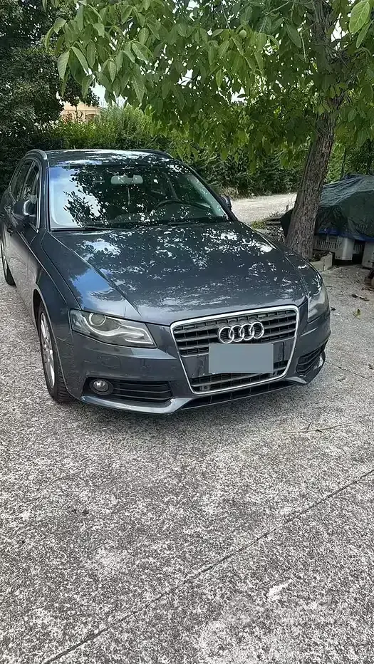 Usata Audi A4 143 CV (105 kW) 2009 Grigio Station wagon
