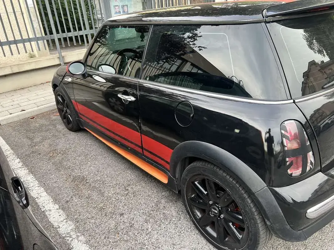 Usata Mini One D 75 CV (55 kW) 2004 Utilitaria