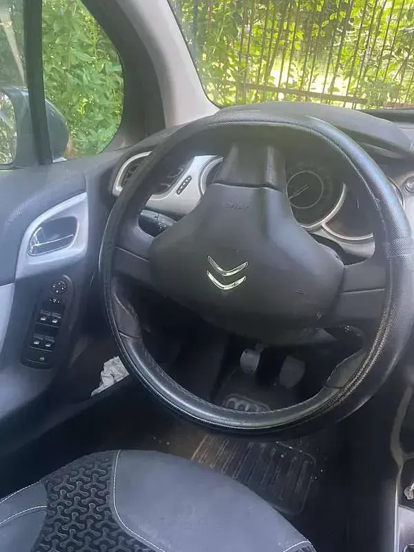 Usata Citroën C3 Exclusive 73 CV (53 kW) 2010 Grigio Berlina