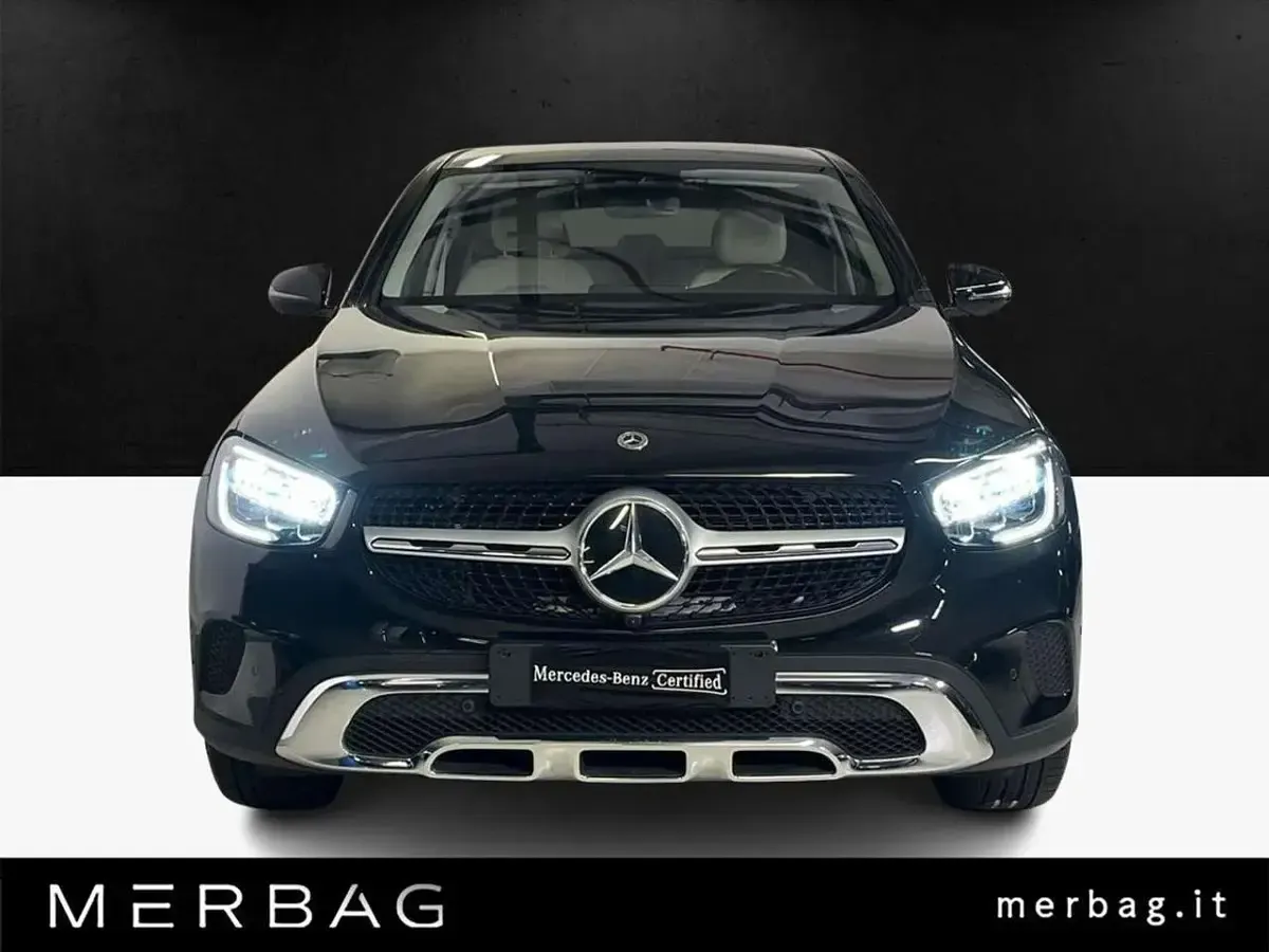 Usata Mercedes GLC200 197 CV (144 kW) 2023 Grigio SUV