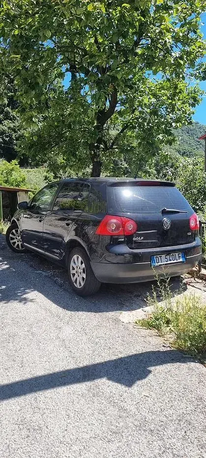 Usata VW Golf VI Comfortline 105 CV (77 kW) 2009 Nero Utilitaria