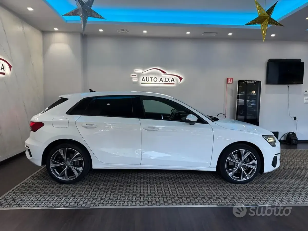 Usata Audi A3 S-Line 150 CV (110 kW) 2021 Bianco Berlina