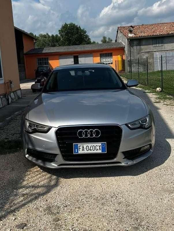 Usata Audi A5 Sportback Business 190 CV (139 kW) 2015 Argento Utilitaria