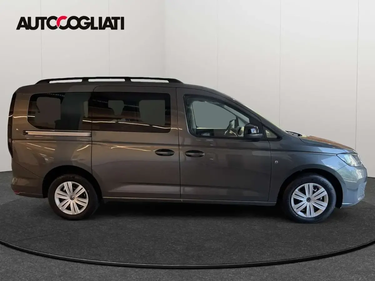 Nuova VW Caddy 102 CV (75 kW) 2026 Grigio Monovolume
