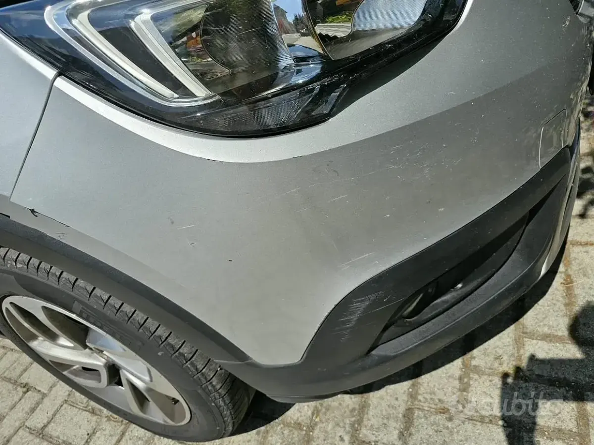 Usata Opel Crossland 81 CV (59 kW) 2018 Grigio SUV