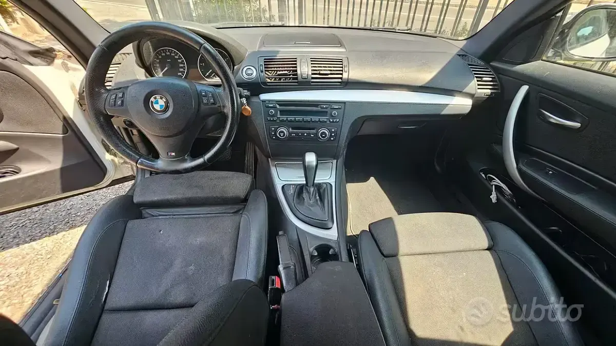 Usata BMW 118 Sport Line 143 CV (105 kW) 2010 Bianco Utilitaria