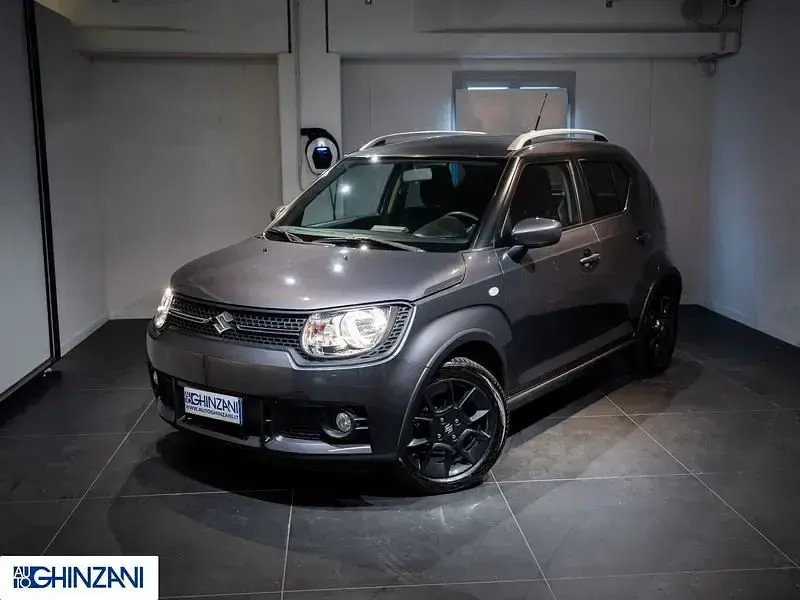 Usata Suzuki Ignis 90 CV (66 kW) 2017 Grigio scuro SUV