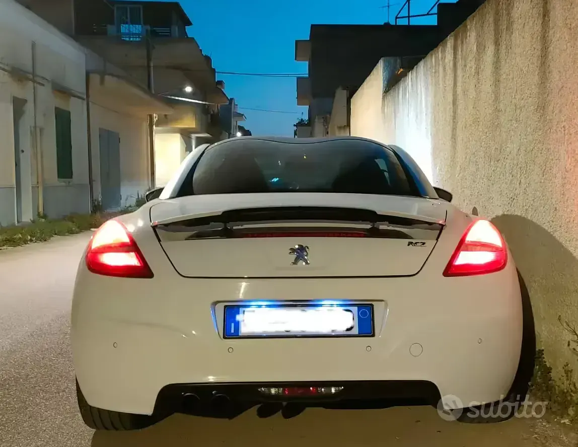Usata Peugeot RCZ 163 CV (119 kW) 2011 Bianco Coupé