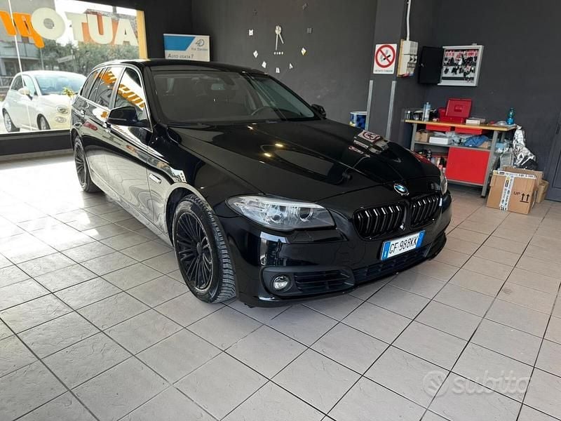 Usata BMW 520 190 CV (139 kW) 2016 Nero Berlina