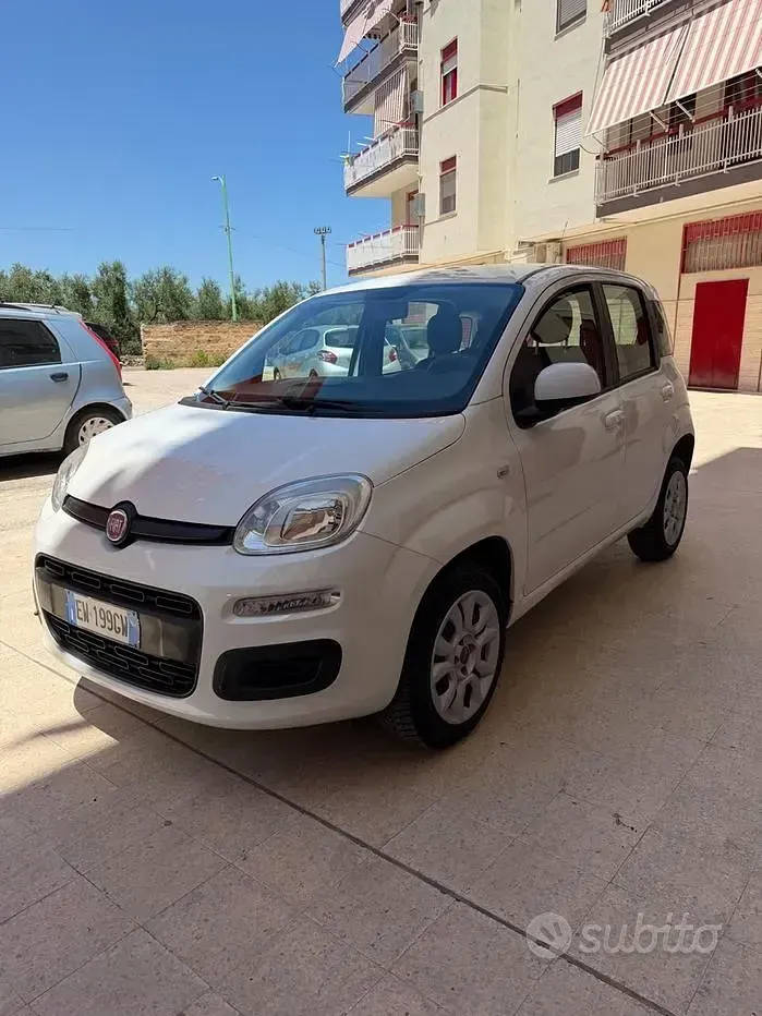 Usata Fiat Panda Lounge 80 CV (58 kW) 2014 Utilitaria