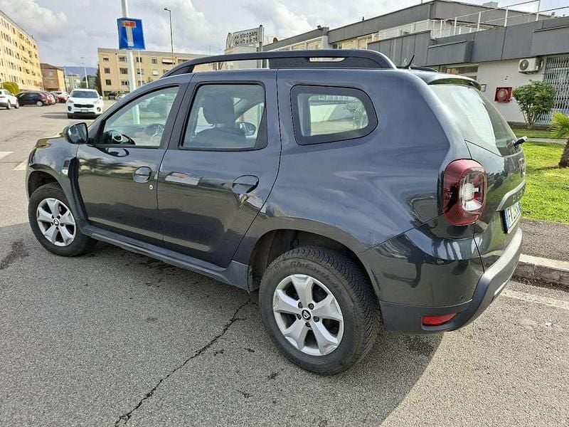 Usata Dacia Duster Comfort 115 CV (84 kW) 2019 Grigio SUV